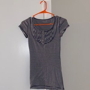 Navy blue women’s short sleeve shirt